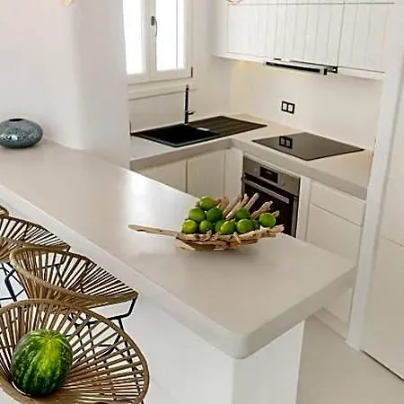 Ξενοδοχείο Mykonian Mews Luxury